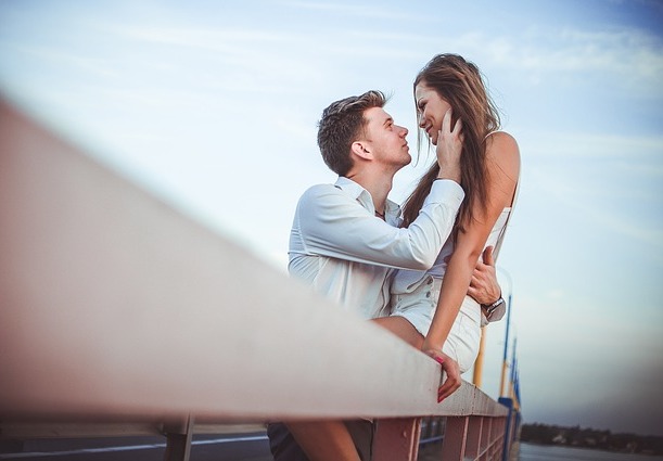 Comment passer de sex friend à beaucoup plus, c’est possible